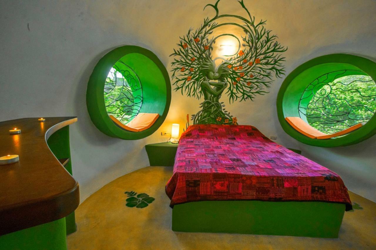 Green Moon Lodge Montezuma Exterior photo